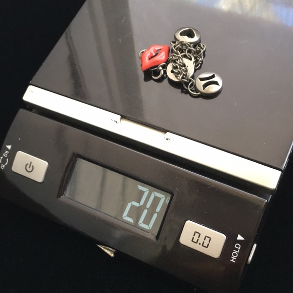 🖤HURLEY💕charms bracelet - Picture 9 of 9